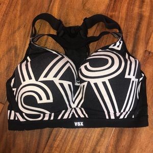 . Victoria’s Secret sports bra size 34D